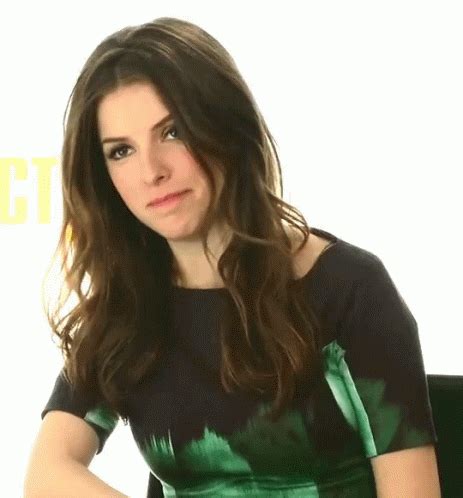 Anna Kendrick Gifs